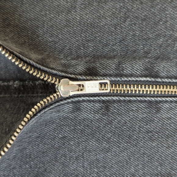 Topshop Moto Classic High Waisted Zip Up Front A-line Denim Mini Skirt Black 2 - Picture 4 of 9